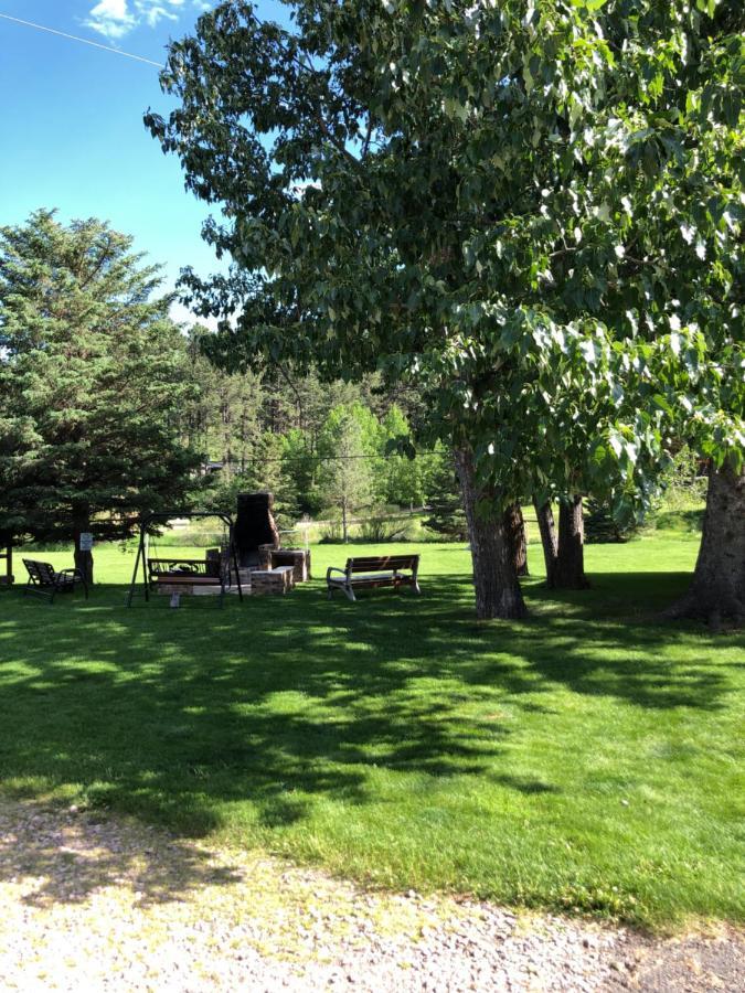 Spring Creek Inn Hill City Luaran gambar
