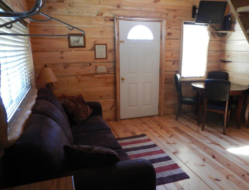 Spring Creek Inn Hill City Luaran gambar